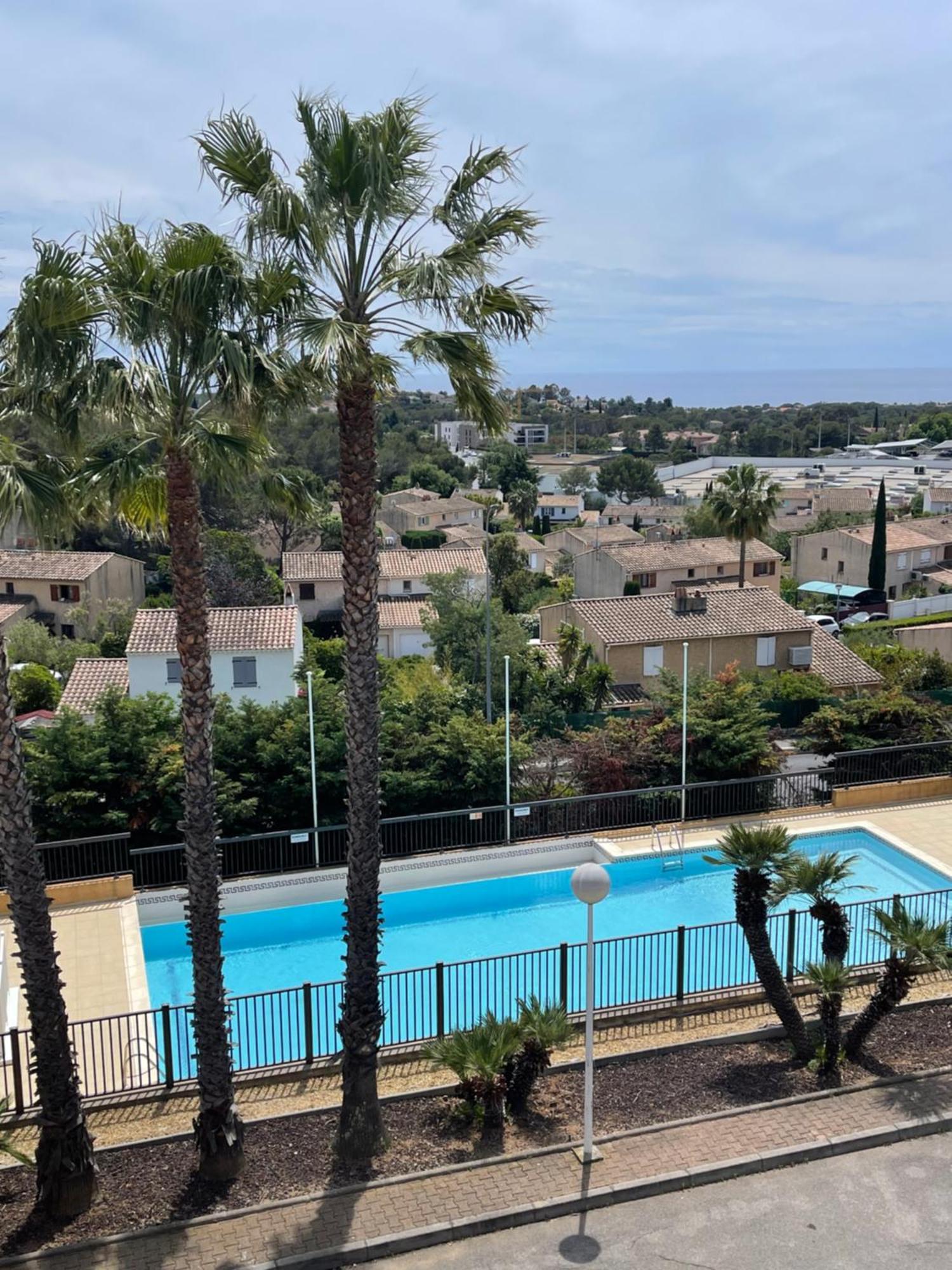 Appartement Vue Exceptionnelle Saint-Raphaël Eksteriør billede